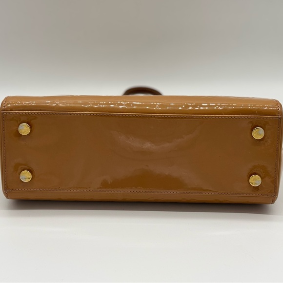 Louis Vuitton Monogram Vernis Brea - Picture 12 of 16